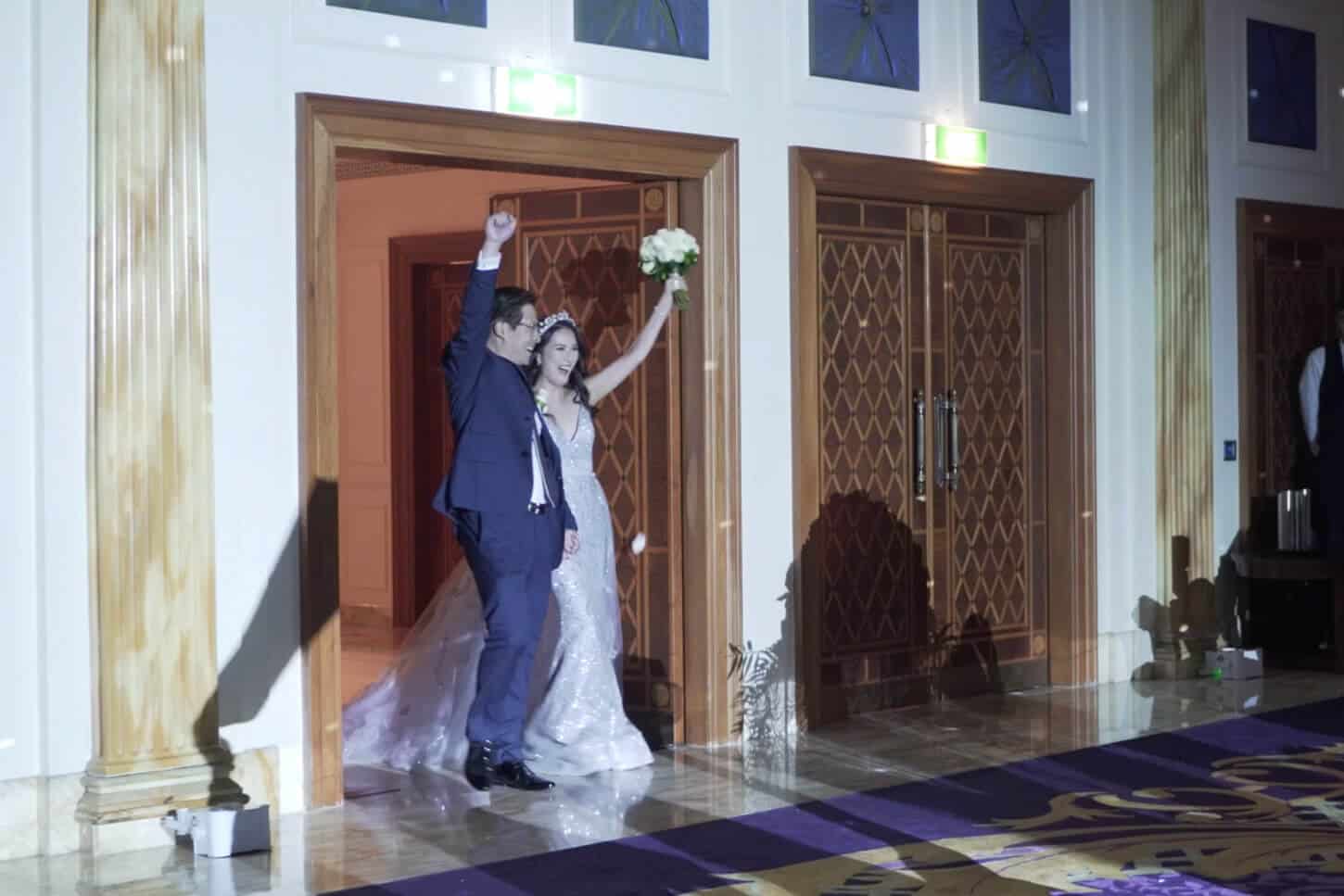 Greatest-Showman-Wedding-Entrance