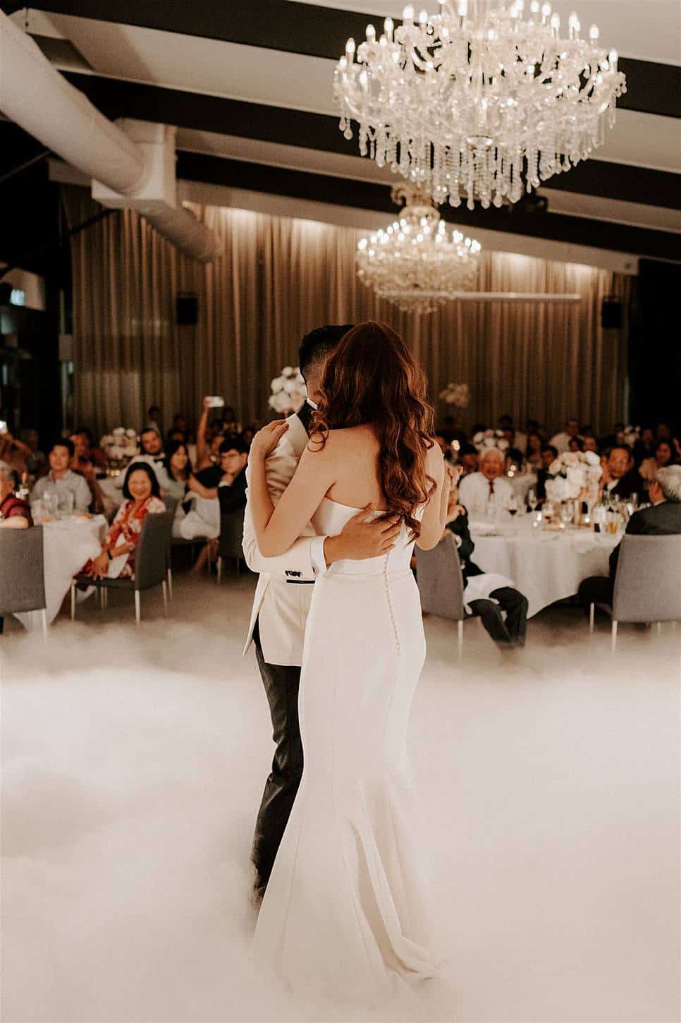 Victoria Park First Dance Cloud & Sparkulars