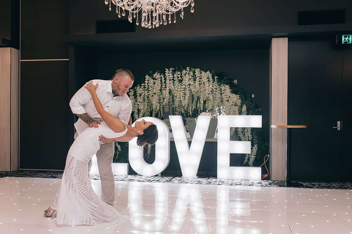 Sandstone Point Hotel Wedding First Dance 1