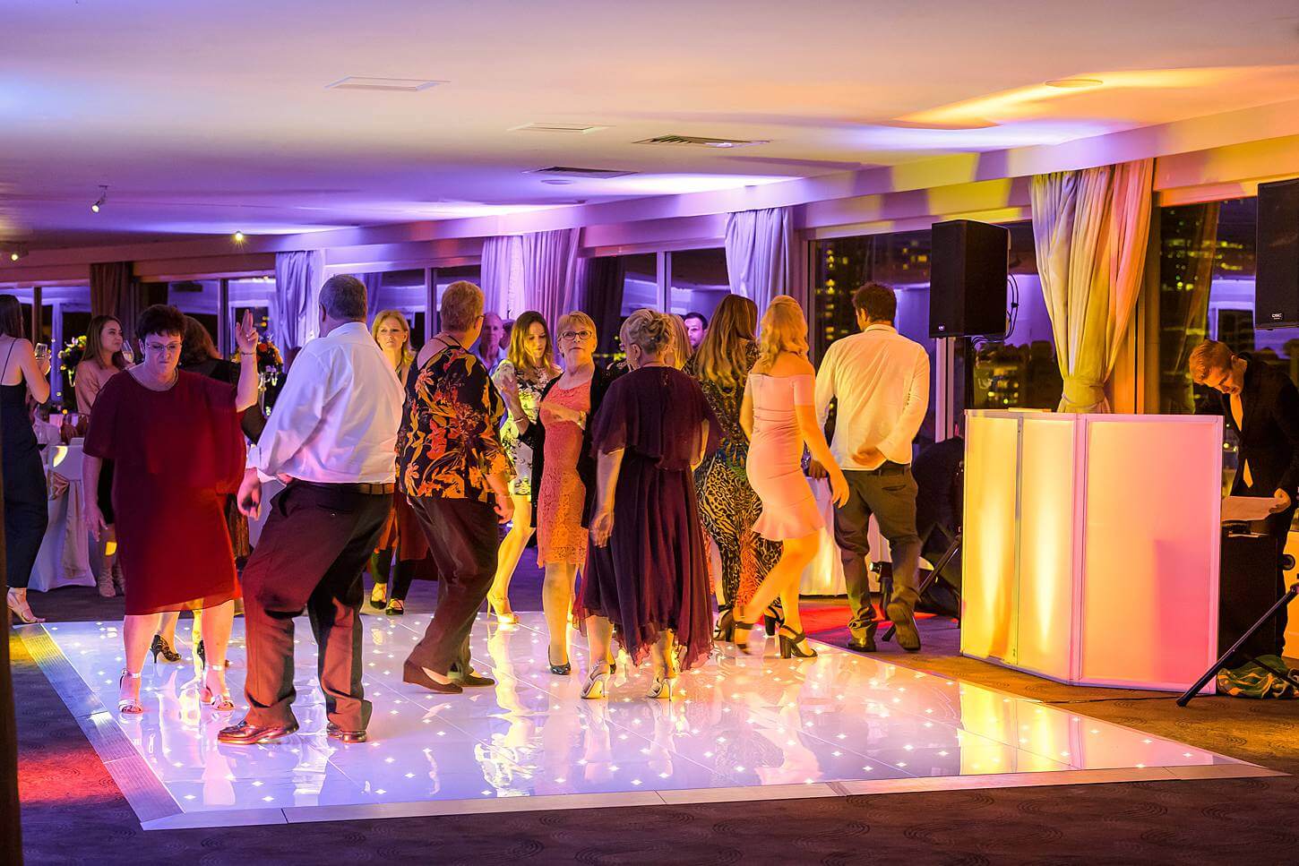 Rydges South Bank Wedding Starlight Floor