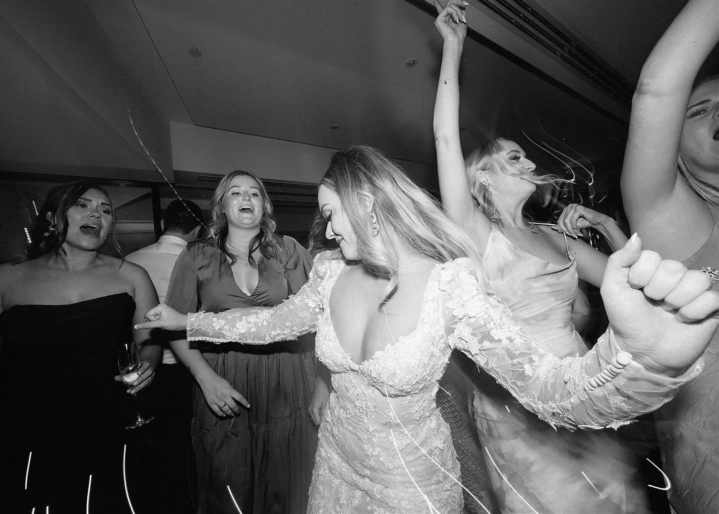 PRO Blackbird Wedding Bride Dancing 1
