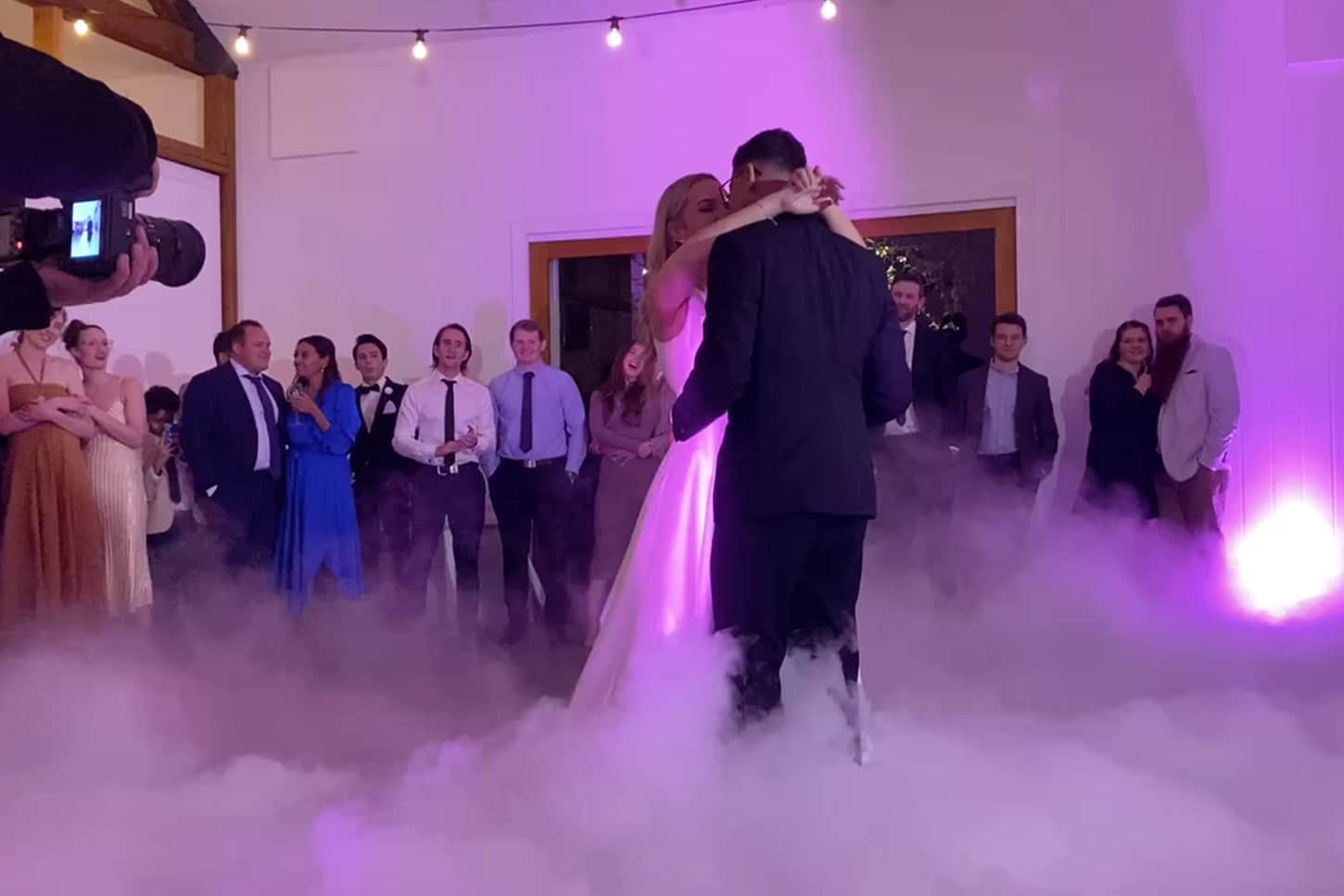 Summergrove-Estate-First-Dance-Cloud