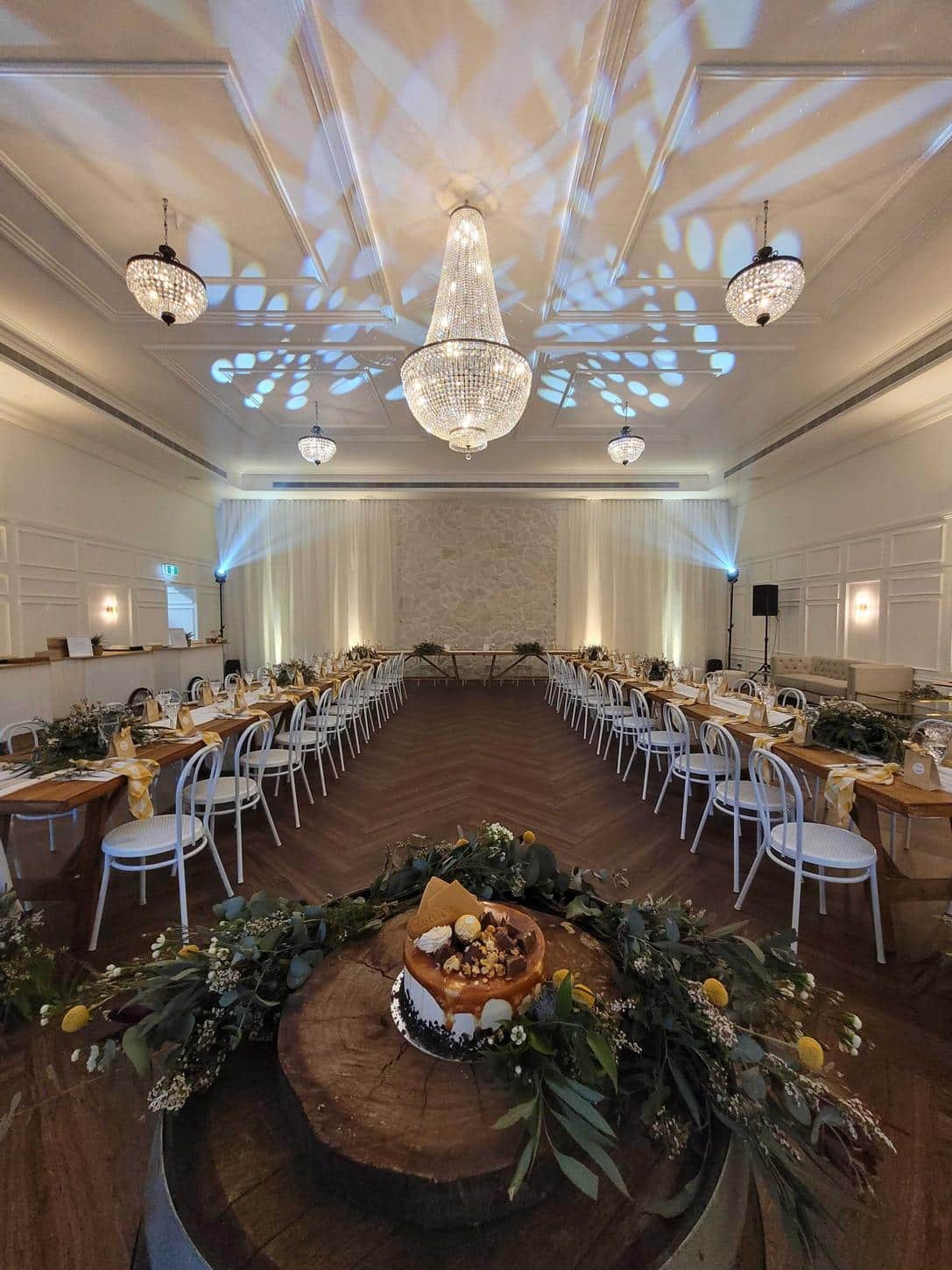 Braeside at Gin House Creek Estate Wedding Lighting