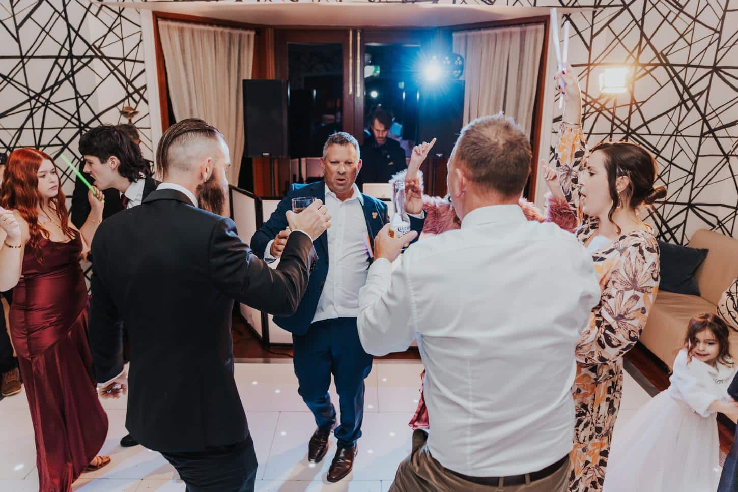spicers clovelly estate starlight cloud dj dancing